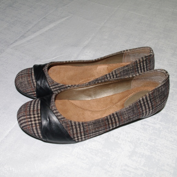 HUSH PUPIES WOMENS 9 SHOES FLATS CASUAL DRESS - Picture 2 of 3